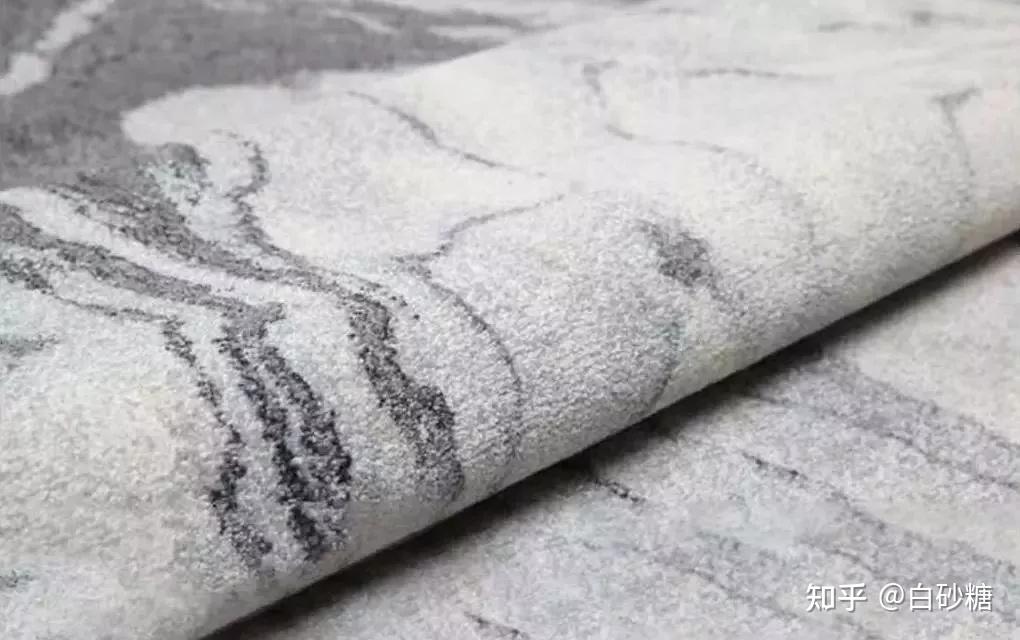 2025年地毯推荐:地毯怎么选,地毯品牌推荐,地毯什么牌子好【好看耐用型地毯推荐】-持续更新(图2) 地毯分类及材质_地毯铺装方向图_地毯选购技巧