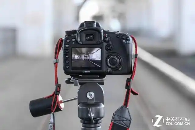 摄影爱好者必读 五种常见拍照技巧解析(图7) 数码单反摄影技巧大全_虚化拍摄方法_手机摄影技巧