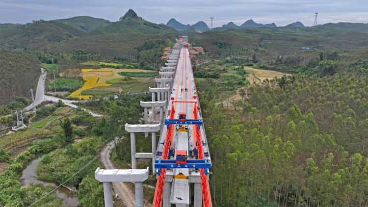 女子花8万多元定制家具,商家迟迟不交付,店铺已换名……(图4) 定制家具厂家_定制家具交付延迟 商家违约 顾客投诉