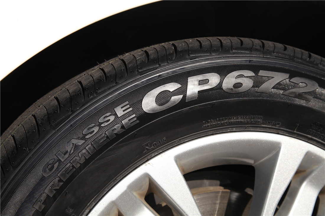 轮胎型号都包含什么意思,对你选车有什么帮助?(图6) 汽车轮胎参数详解_215和255轮胎对比选择_轮胎规格参数解读