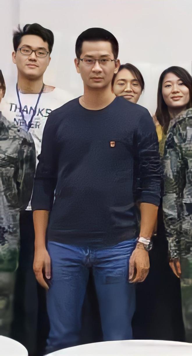 “车震门”后续:光屁股狂奔的卓处长被撤职,女老师被赶出家门(图18) 四川大学女硕士诬陷大叔偷拍事件_广东交通职业技术学院车震门事件_令谷 车震门事件