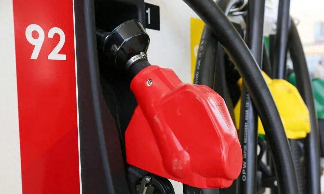 油价调整最新通知(图4) 油价暴跌原因分析_国际油价波动对国内影响_投资原油钱