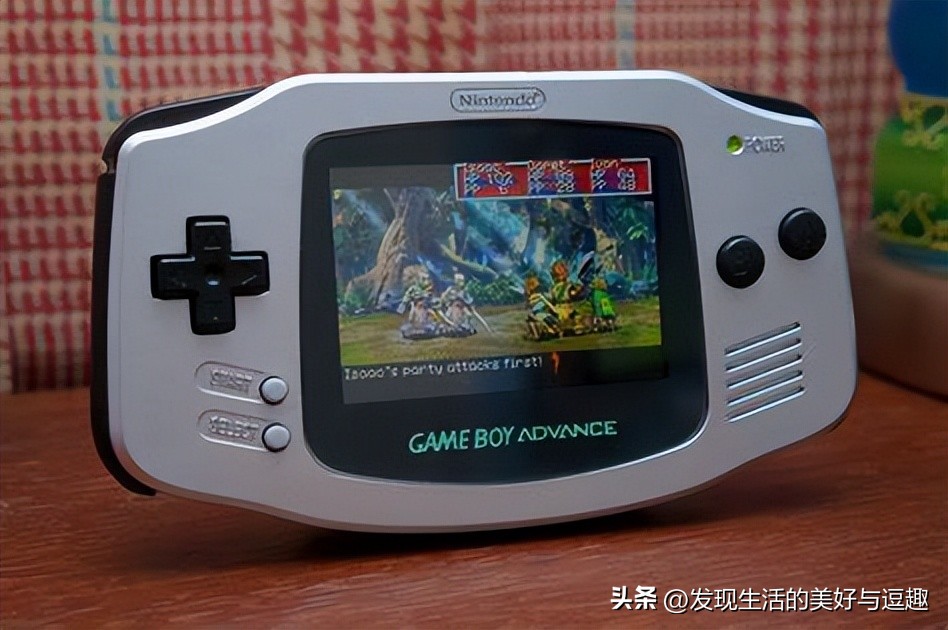 这款名为“前进”的后续掌机 未曾拥有却见证了它的辉煌(图21) GBA掌机游戏回忆_数码格斗ps1_掌机模拟器体验