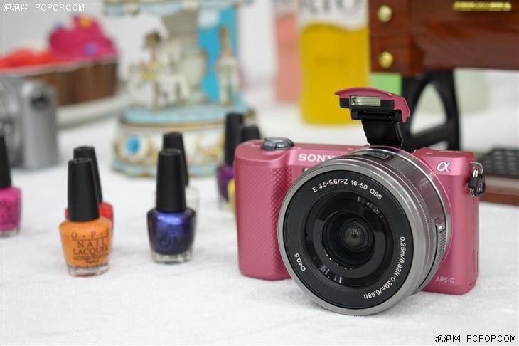 物美价廉不要错过 白菜价微单相机推荐(图4) 佳能EOS M2可换镜头便携数码相机_哪款数码单反相机性价比高_2000元以下白菜价微单