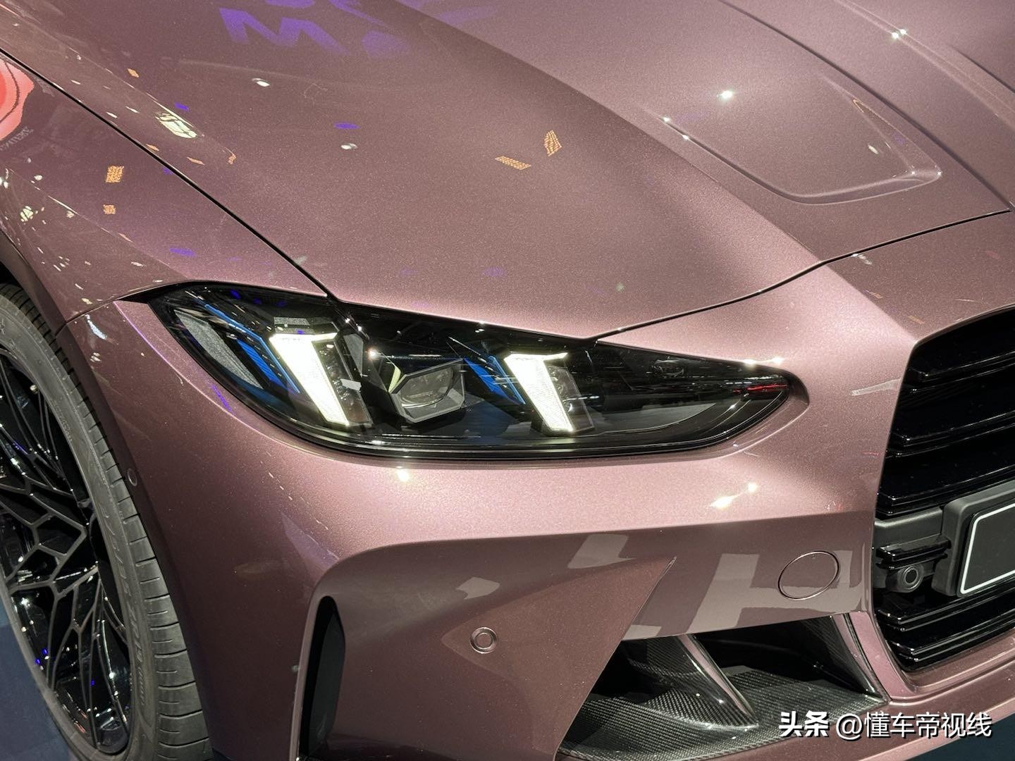 新车 | 售89.39万元起/前后灯组更新,2024款宝马M4硬顶轿跑实车(图6) 2024款宝马M4敞篷轿跑车价格对比_2024款宝马M4双门轿跑车配置参数_汽车点评网北京宝马m4降价40万元