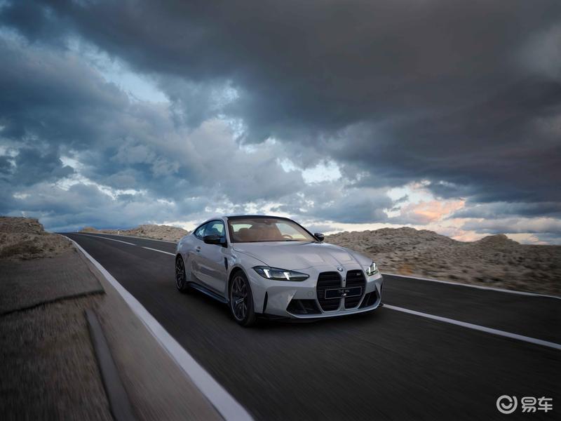 新款宝马M4双门轿跑车/敞篷轿跑车上市 售89.39万元起(图3) 宝马M4双门轿跑车M xDrive雷霆版_汽车点评网北京宝马m4降价40万元_新款宝马M4雷霆版