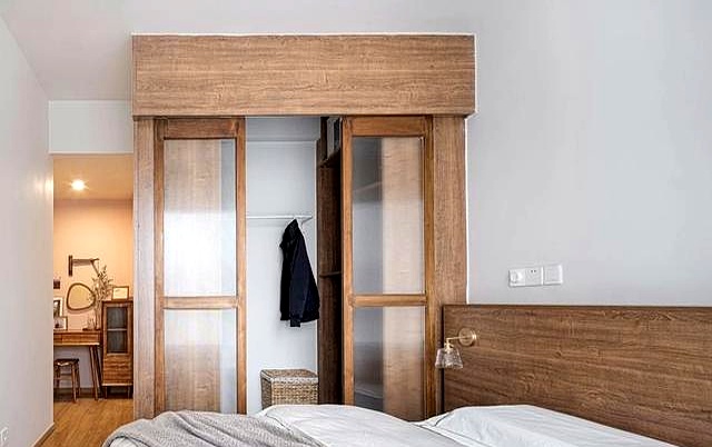 厨房门装修效果图小户_邻居只动了3个地方改造_80㎡住出120㎡的松弛感