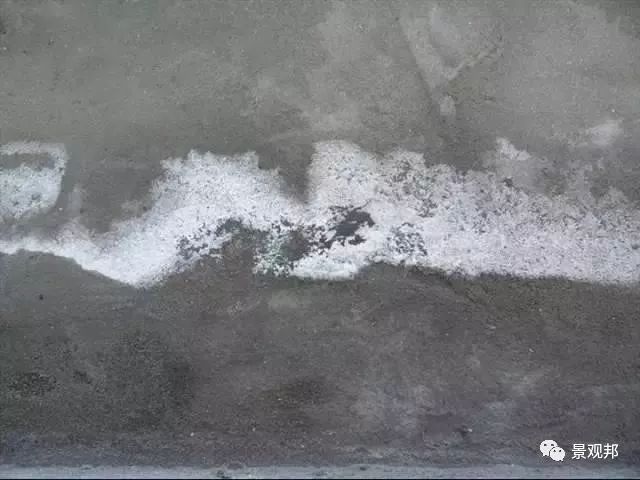 石材 瓷砖 保养_石材返碱原因_石材泛碱预防方法