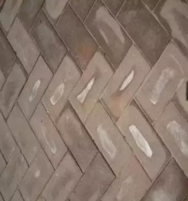 石材返碱原因_石材泛碱预防方法_石材 瓷砖 保养