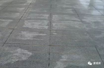 石材 瓷砖 保养_石材返碱原因_石材泛碱预防方法