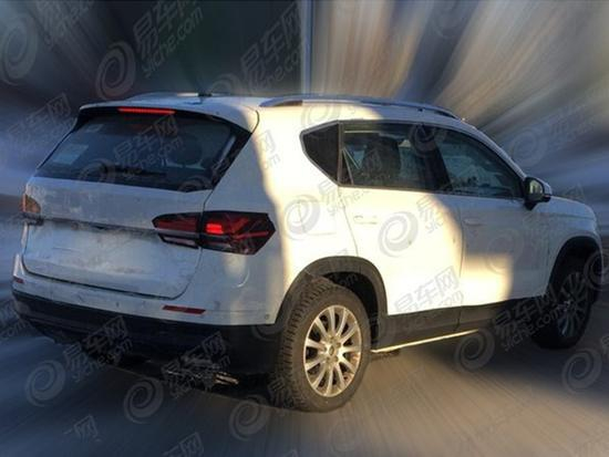 有望8月国产上市 大众全新SUV预告图发布(图8) 有望8月国产上市 大众全新SUV预告图发布