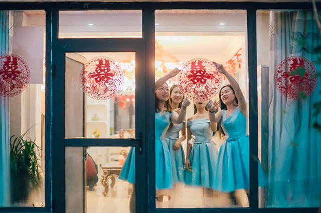 气球选择与摆放_婚庆新房布置图片大全_婚房布置技巧