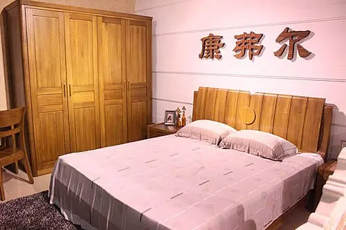 导购：特价热卖周康弗尔实木卧房家具四款荐