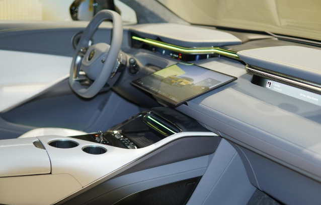 挖到宝了!52 万起的莲花跑车,性能与科技双赢(图4) 莲花跑车技术优势_莲花跑车价格多少_莲花跑车历史