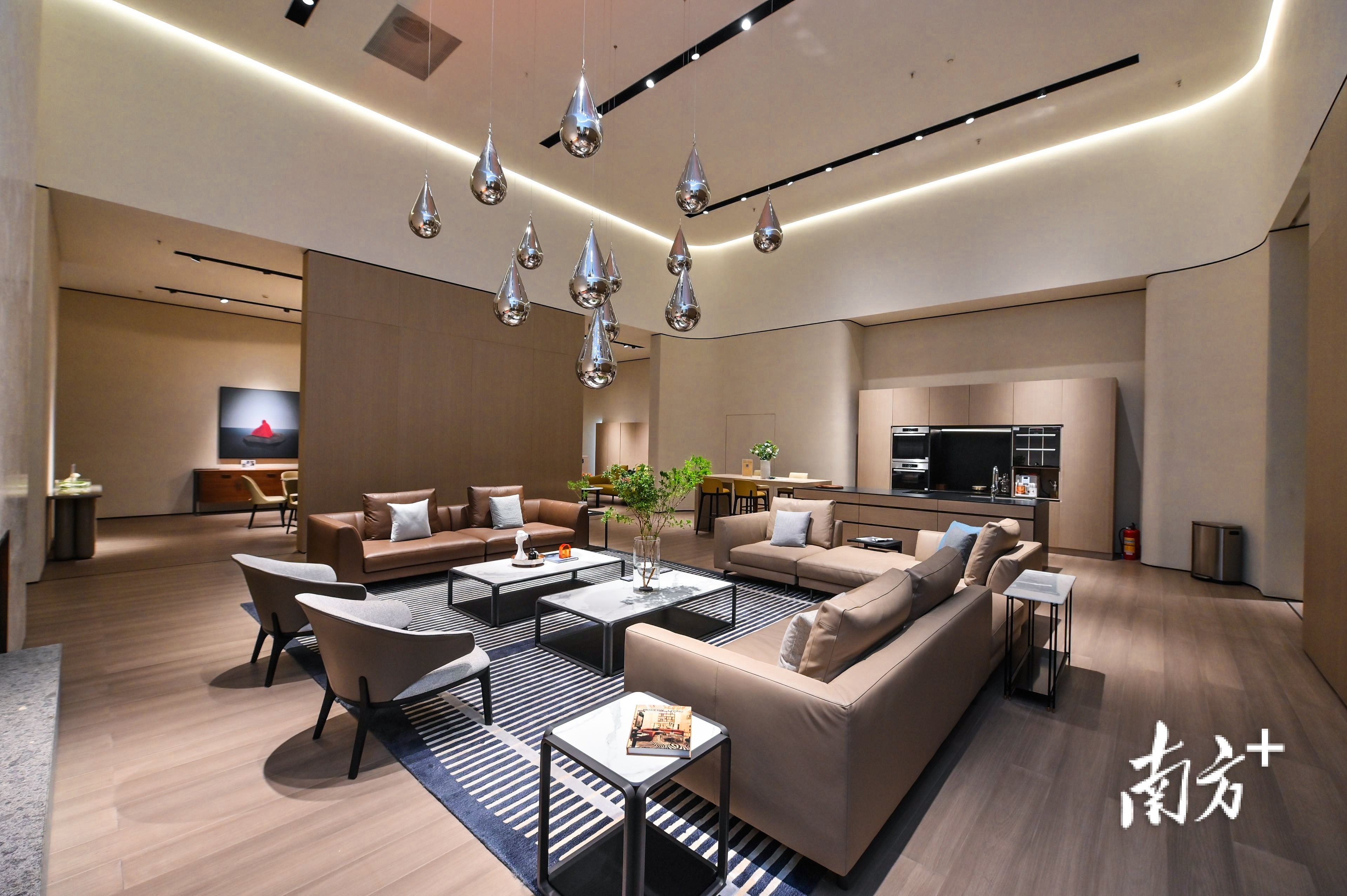 东莞家具品牌_宝居乐家具价格_东莞家具产业