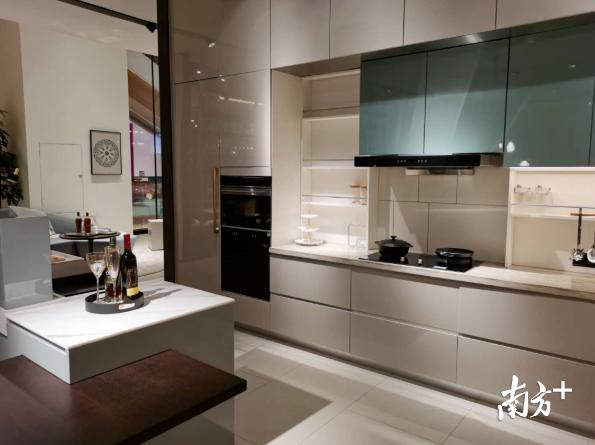 东莞家居定制_宝居乐家具价格_全屋整装转型