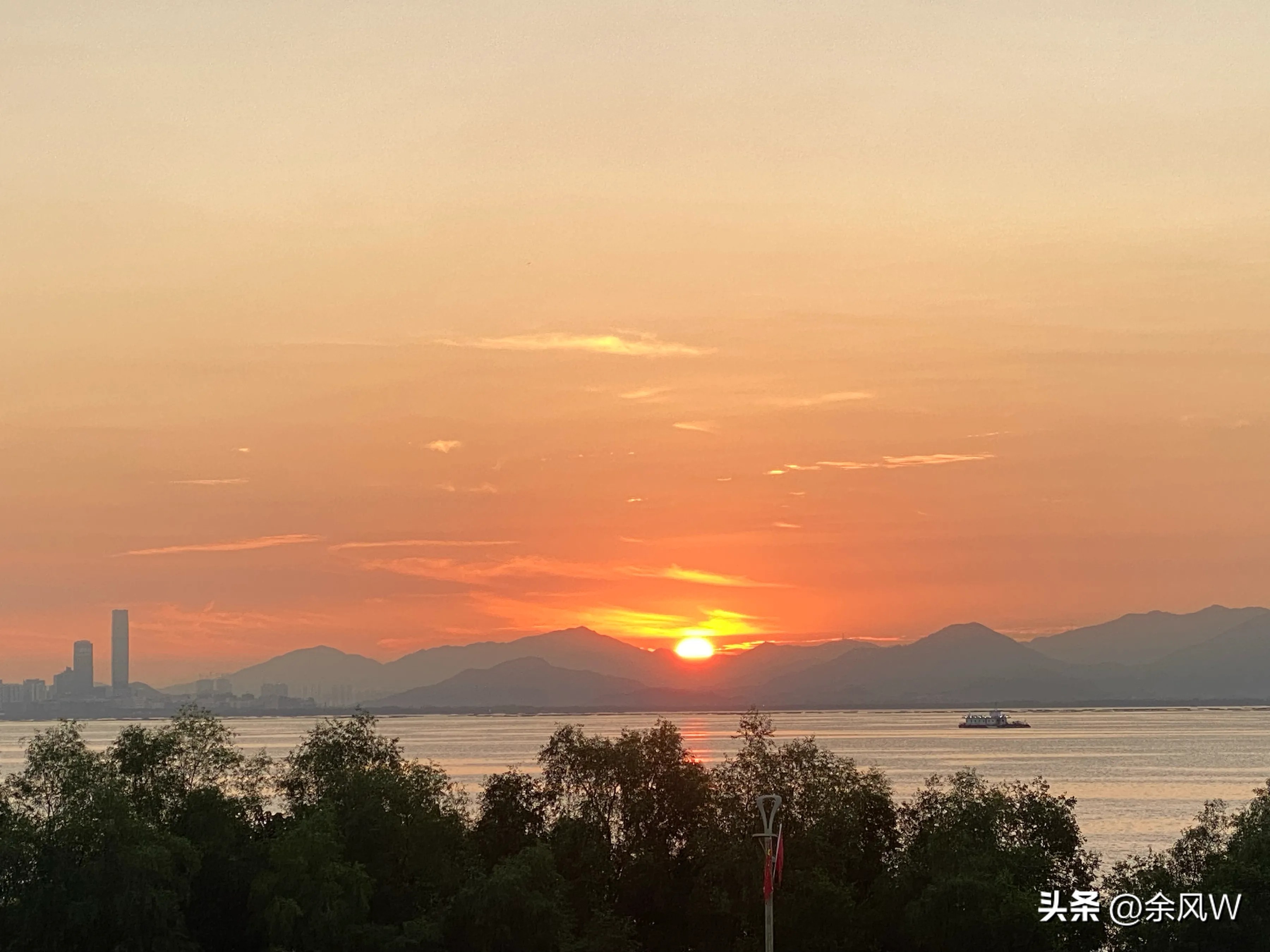 荣放车主必看!熄火前不关空调的3大隐患,4S店技师都在这么做(图3) 车载空调有异味怎么办_荣放熄火前关空调原因_荣放空调系统保养技巧