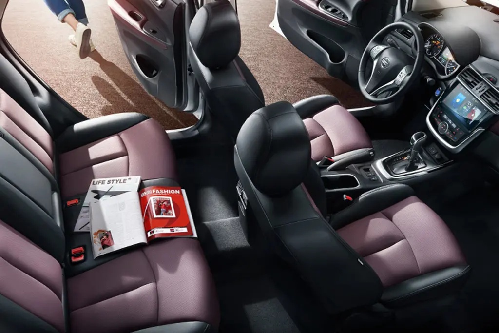 颜值高、空间大又省油的两厢车推荐,适合女士代步使用(图3) 东风日产骐达 车身尺寸 乘坐空间_油耗最低的两厢车_东风日产骐达 两厢车 时尚外观设计