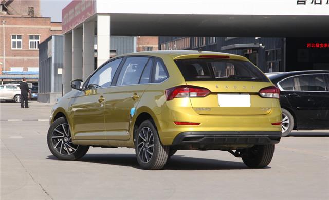 别老想着飞度和Polo,这三款代步也不错,稳定可靠的合资两厢车(图6) 本田飞度对比车型_油耗最低的两厢车_小型两厢车推荐