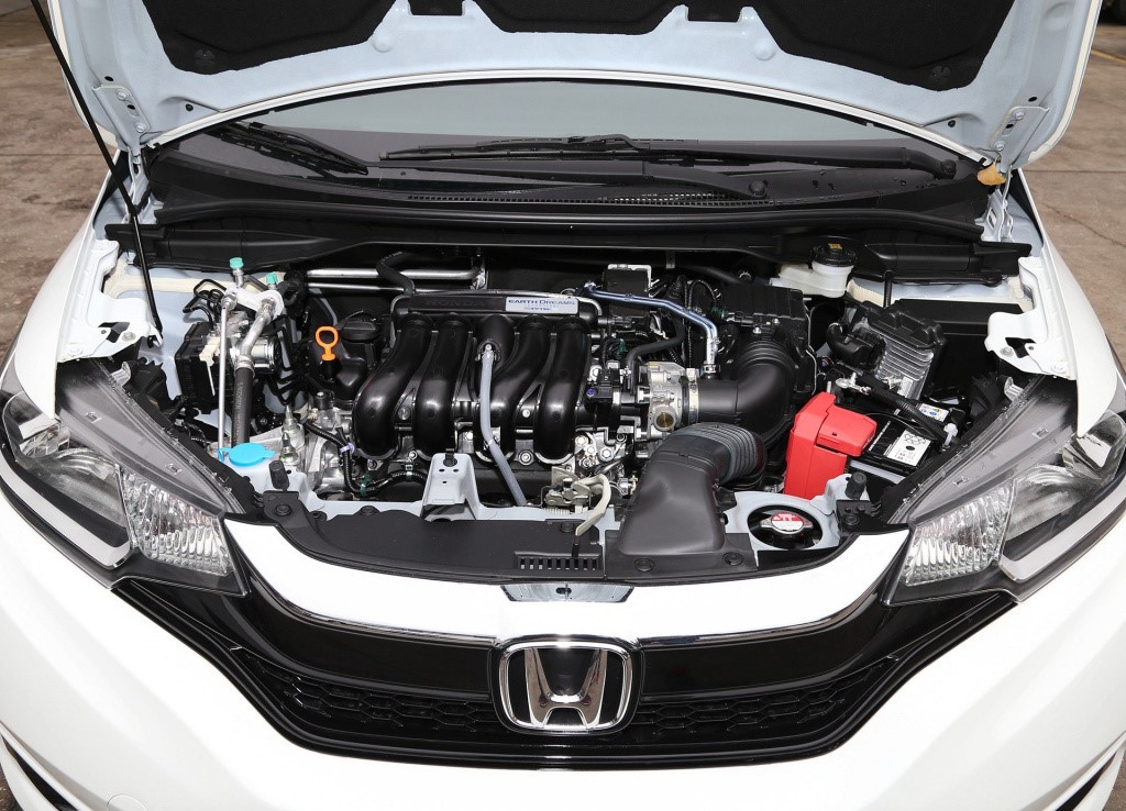 家用两厢车中的首选,油耗仅5.3L,质量好到没人黑(图5) 油耗最低的两厢车_家用两厢车口碑推荐_飞度销量分析