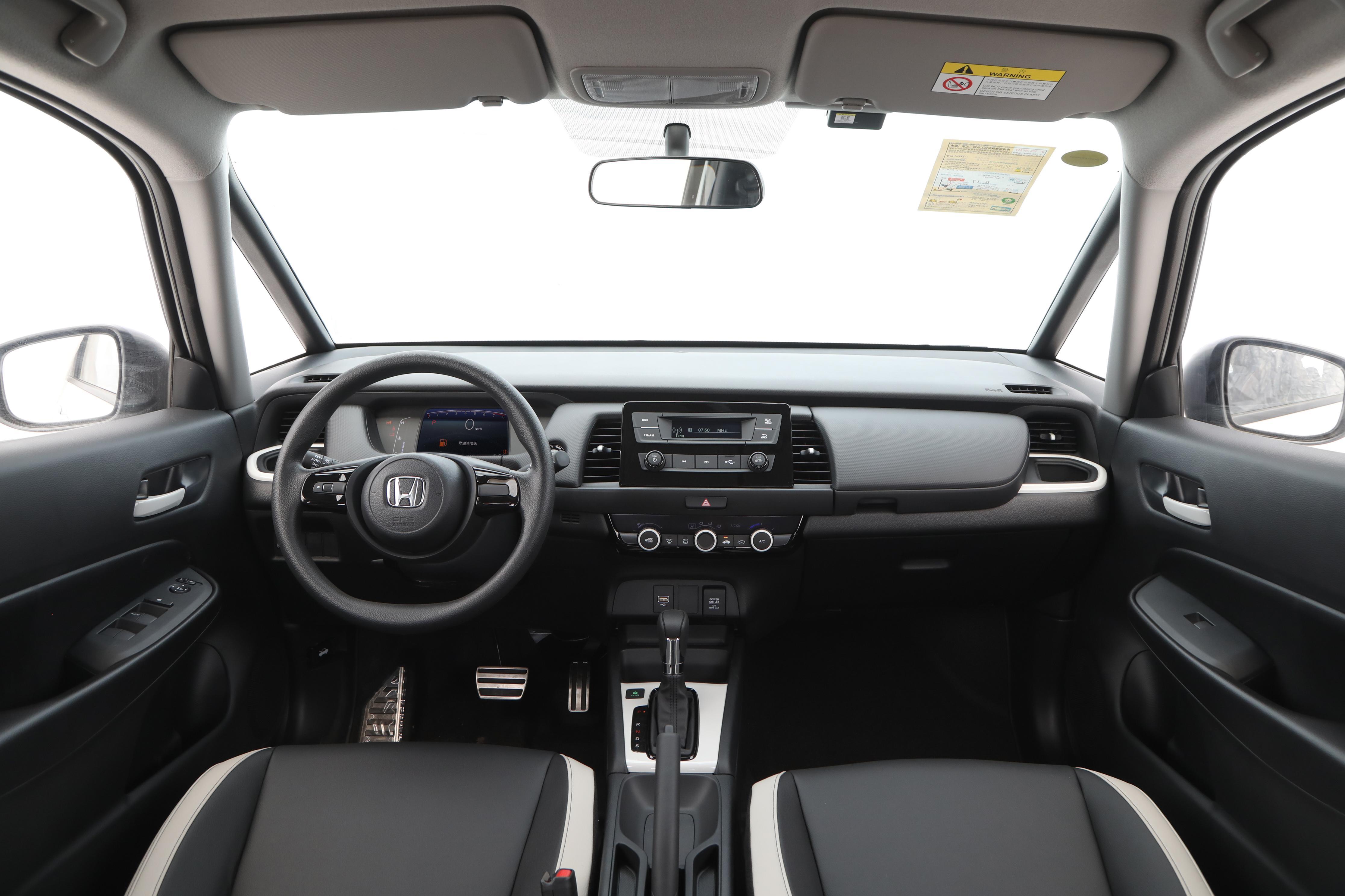 新手2万预算买车,这5款二手车,再开30年开不坏还省油(图5) 二手车选择2万到3万_油耗最低的两厢车_卡罗拉飞度威驰捷达桑塔纳