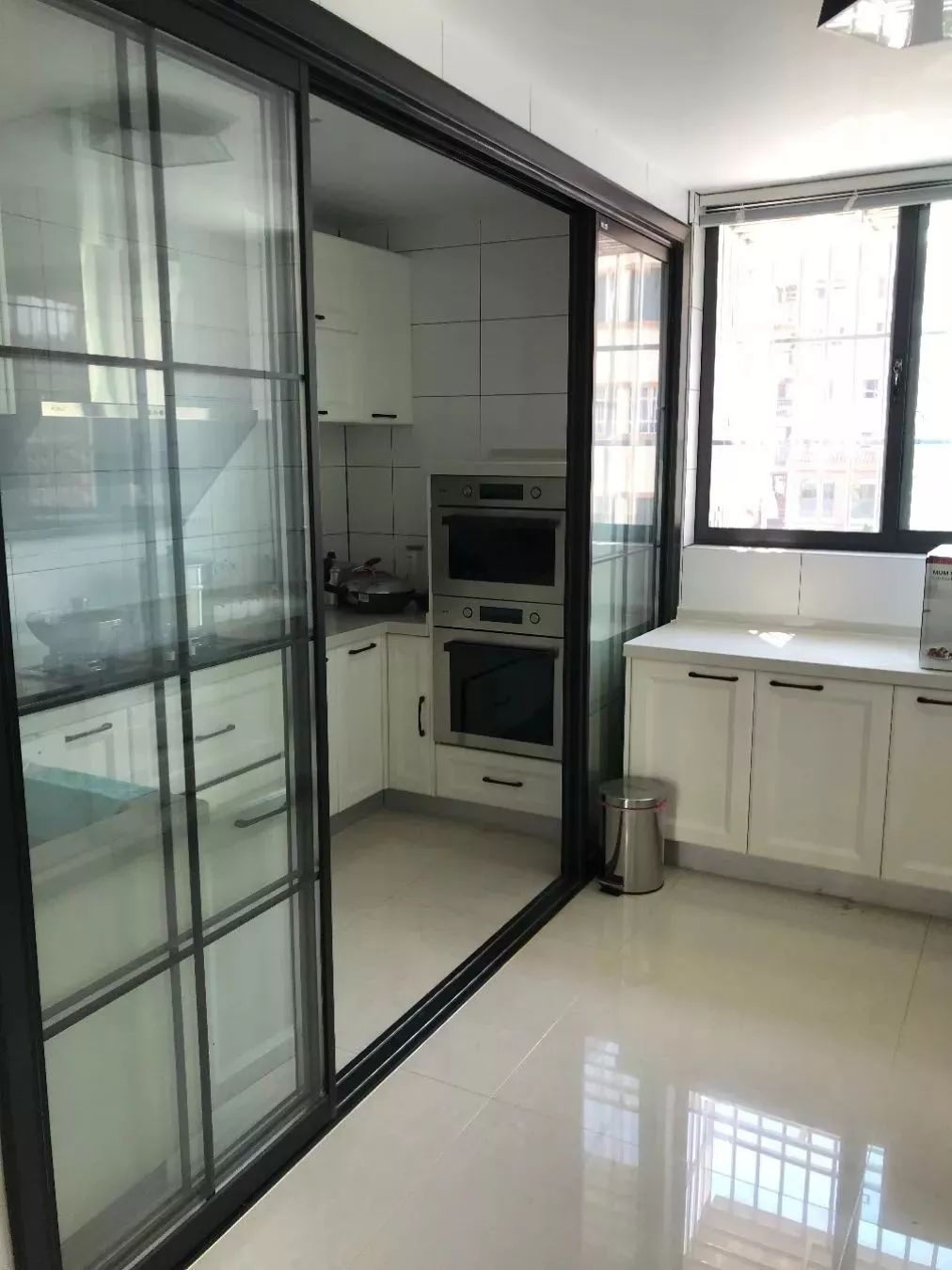 室内门选择搭配方案_入户大门选购技巧_更换卫生间门玻璃