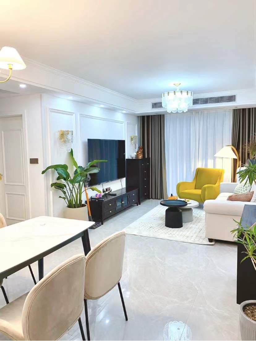 90房子装修设计效果图_83㎡全屋打满柜子收纳教科书_安徽90后夫妻收纳装修