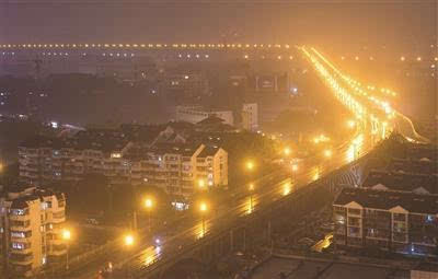 南京长江大桥正式封闭 服务48年进入27个月“休整期”(图3) 南京长江大桥维修_南京大桥封闭 自行车_南京长江大桥封闭