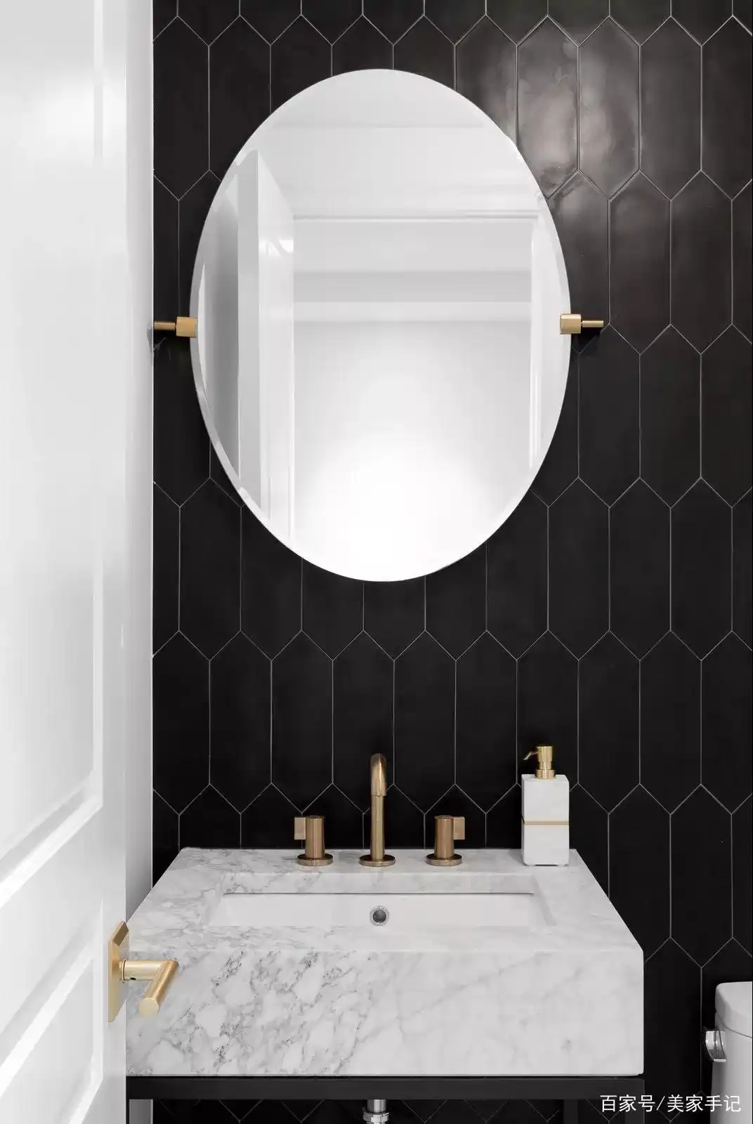 创意瓷砖装饰案例_瓷砖怎么做拼花_高级瓷砖铺贴方法