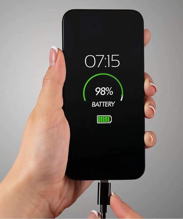 一部手机最长能用几年?出现以下任何一种情况就该换了,别舍不得(图9) 手机电池寿命指标_手机使用周期长尾_手机系统维修