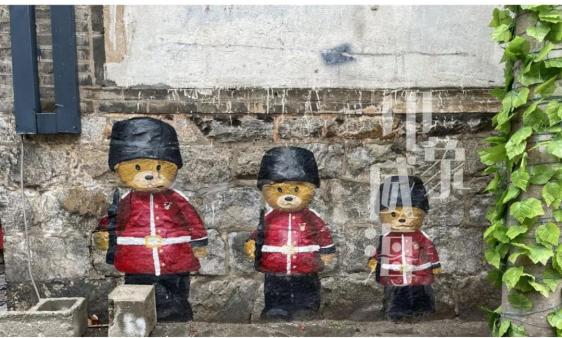 个性墙面涂鸦图片大全_新威附路艺术街区_威海彩绘街道