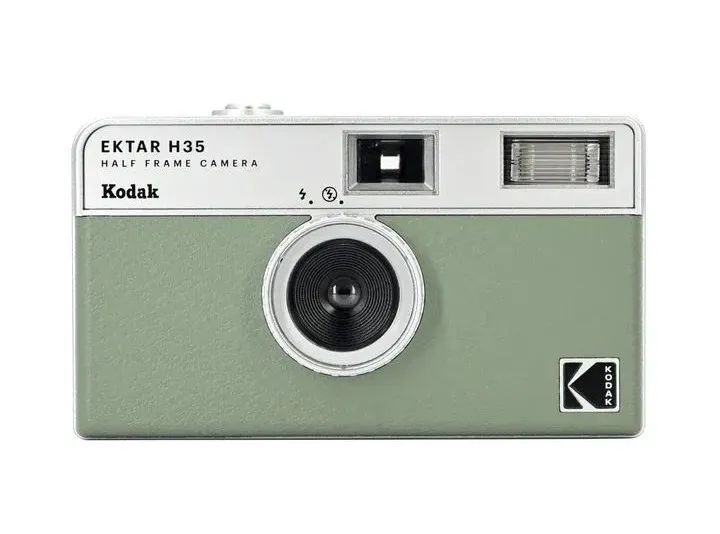 年轻人的第一台相机,该是什么样?(图9) EOS R10功能与外观评价_佳能eos m单头套机(ef-m 22mm)_佳能EOS R7青春相机设计