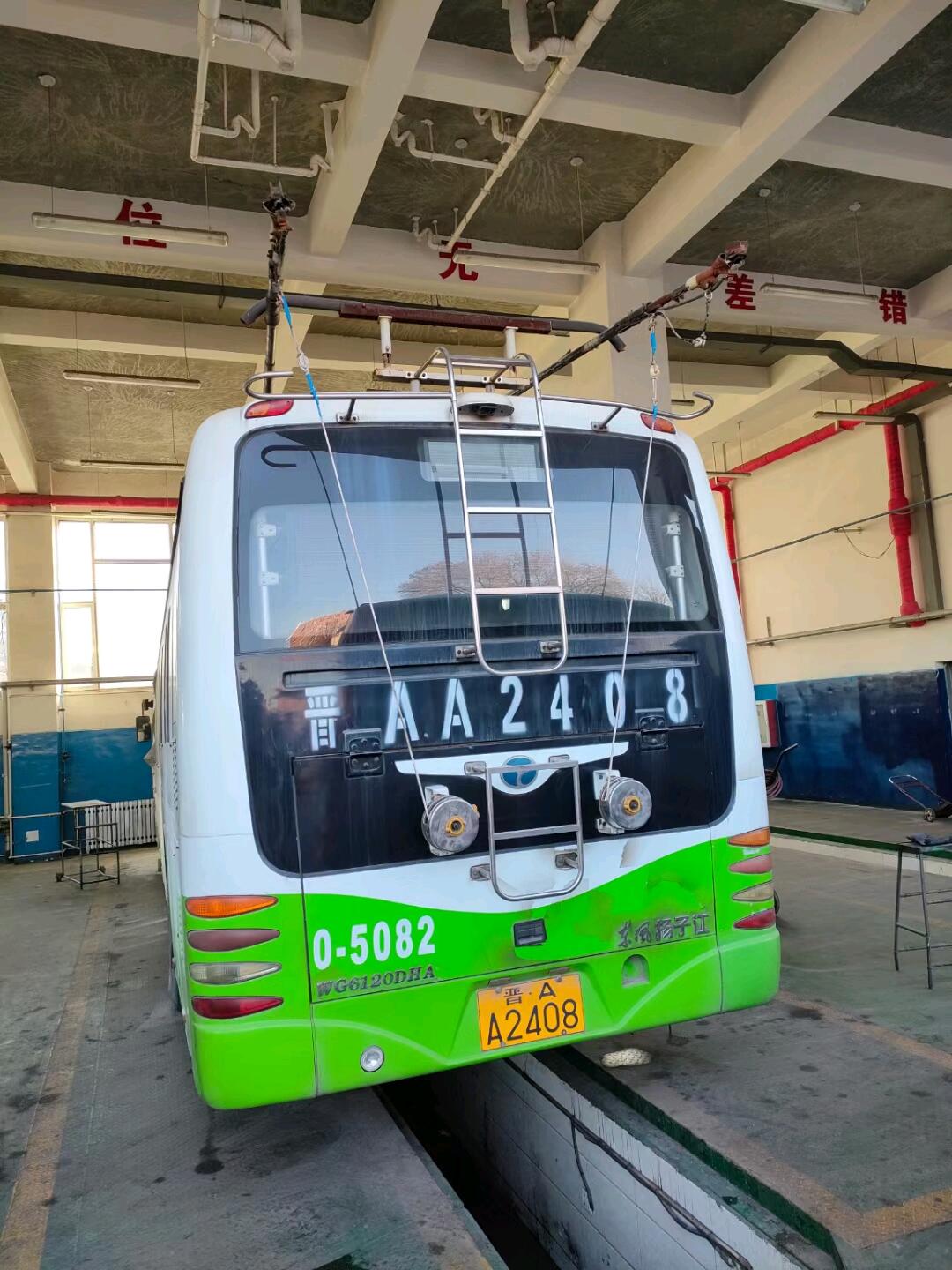 官地矿BD562电车历史_562电车_太原BD562无轨电车