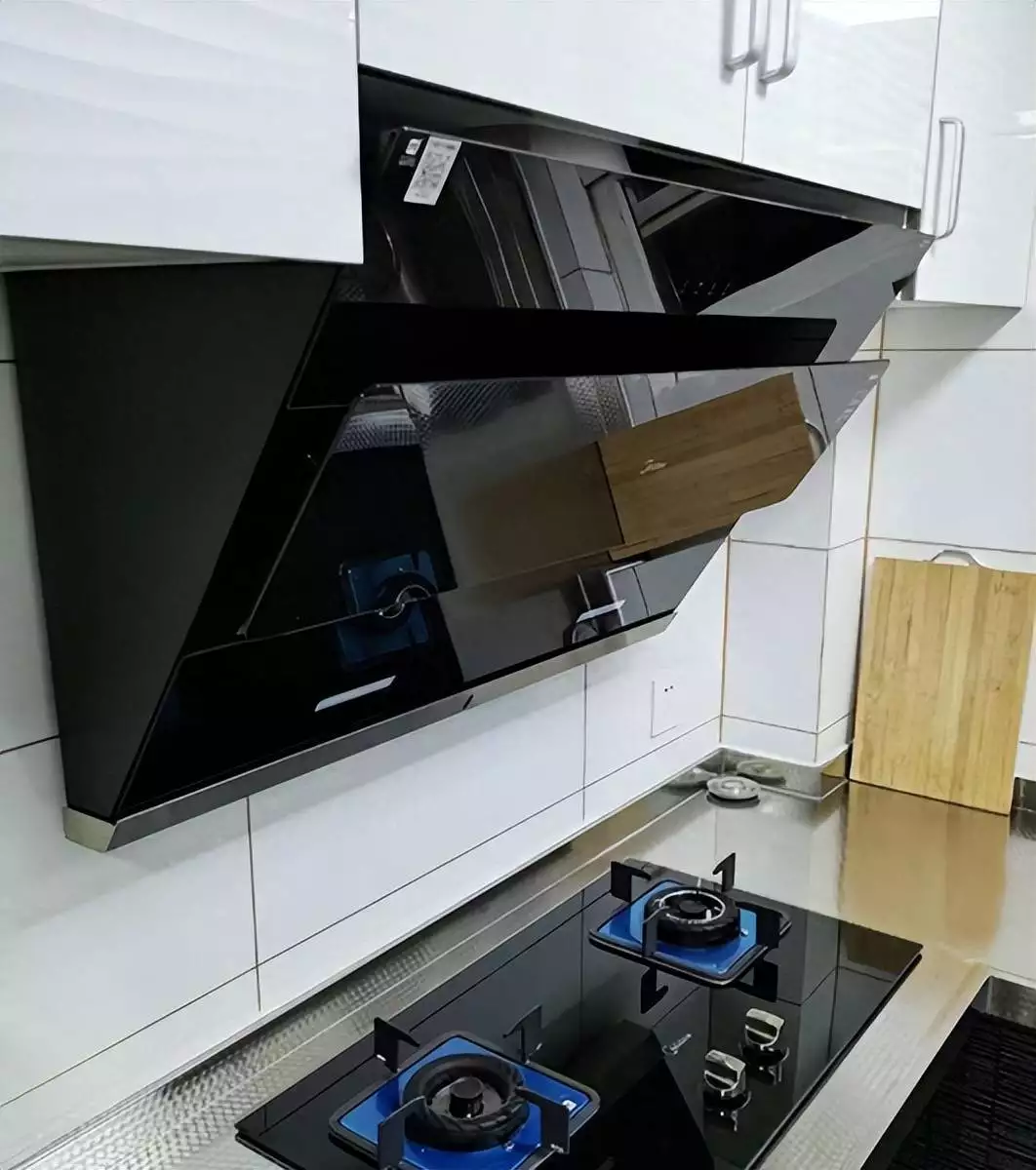 怎么找装修师傅_顶吸式油烟机_侧吸式油烟机