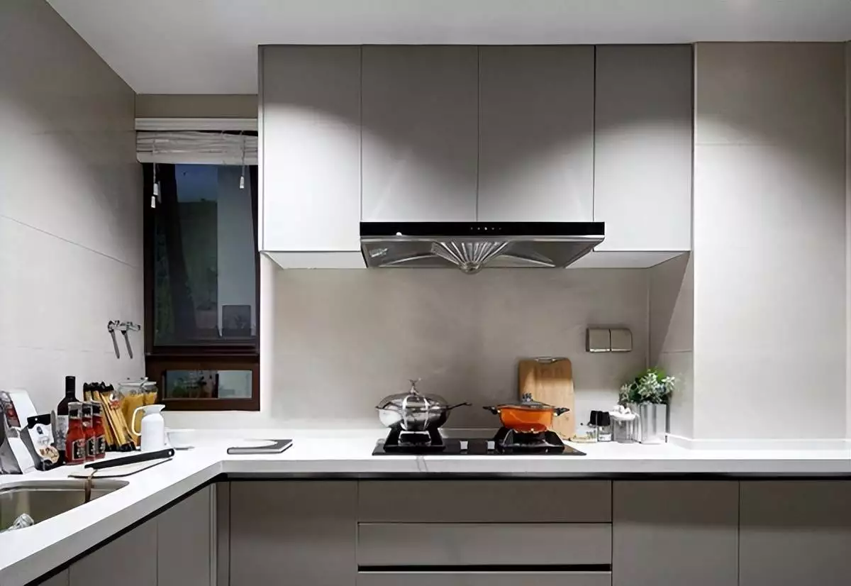 顶吸式油烟机_侧吸式油烟机_怎么找装修师傅