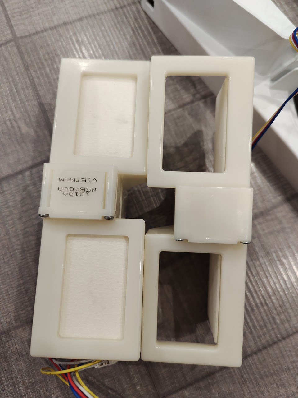 自己动手维修风冷冰箱冷藏区温度过低的问题及分析(图11) 松下冰箱维修电话_美的冰箱冷藏温度过低_风冷冰箱冷冻区结霜维修