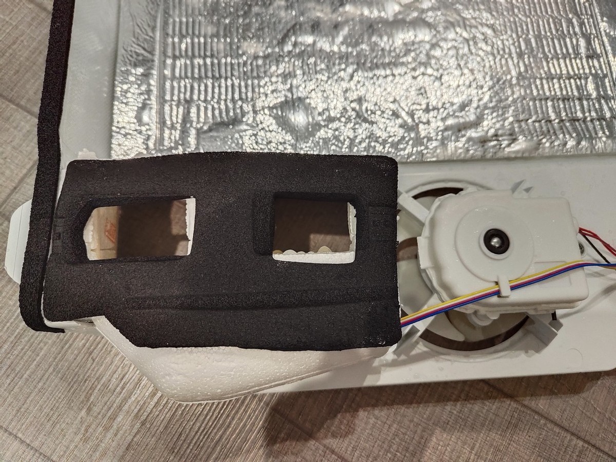 自己动手维修风冷冰箱冷藏区温度过低的问题及分析(图5) 松下冰箱维修电话_风冷冰箱冷冻区结霜维修_美的冰箱冷藏温度过低