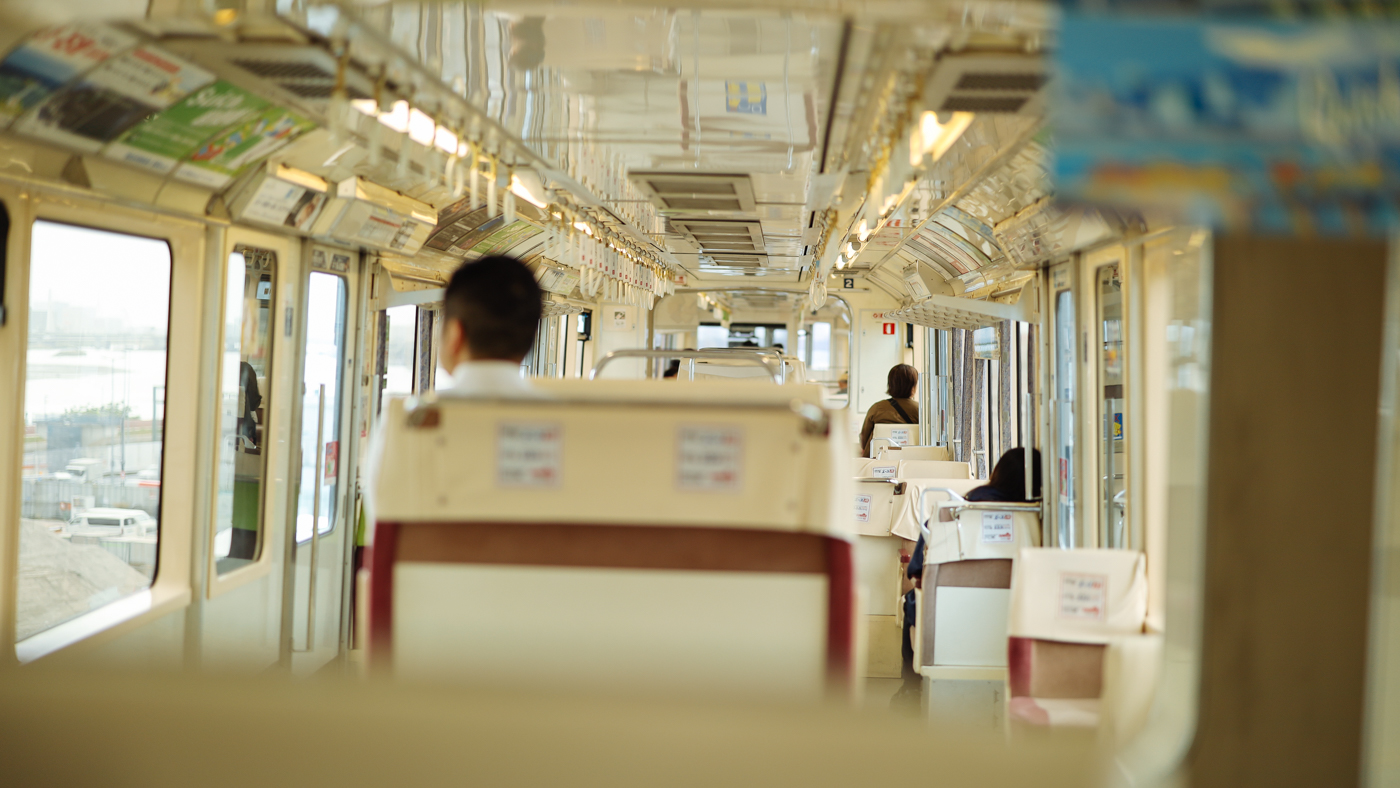 佳能RF50mm F1.2L USM无反标准定焦镜头的不二选择(图4) 佳能最新镜头_RF 50mm F1.2L USM暗光室内拍摄表现_佳能RF 50mm F1.2L USM全开光圈画质