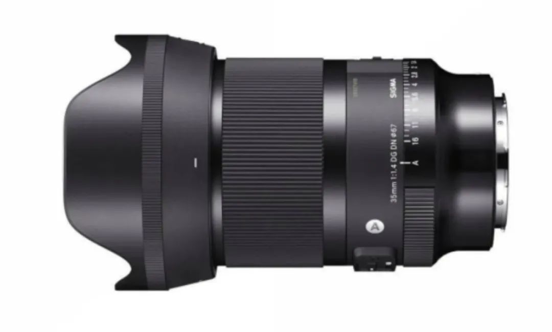 佳能RF卡口破解了?当前最受欢迎的镜头是谁?(图5) P&E器材大展 适马 腾龙 蔡司 RF卡口破解 佳能原厂镜头涨价 腾龙适马逆向开发 永诺35mm F1.8 佳能RF85_佳能最新镜头