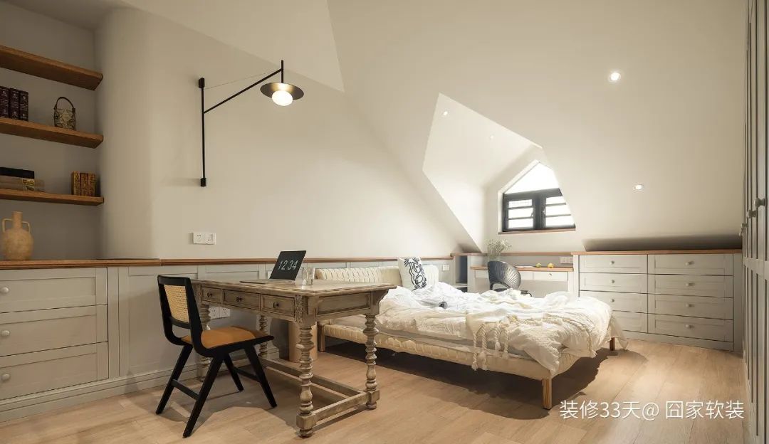 温柔色系清新复古斜顶跃层大宅(图23) 跃层式楼梯 装修_莫兰迪色系装修案例_老房改造设计