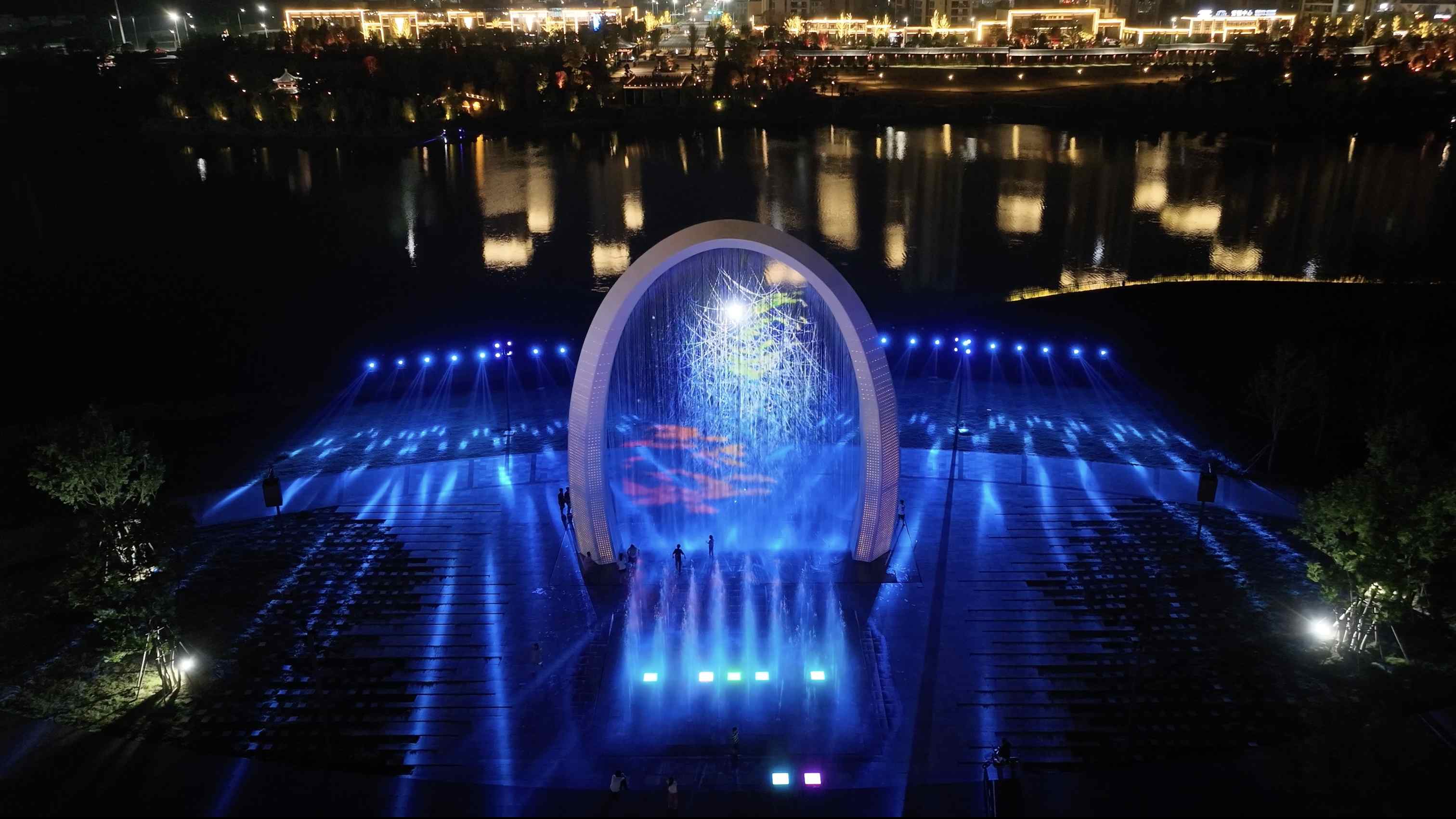 家庭生活环境_灯光氛围设计_营造温馨舒适家居环境