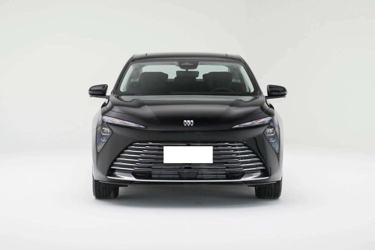 20万内中型轿车 丰田凯美瑞 别克君越_全新君越为什么大降价