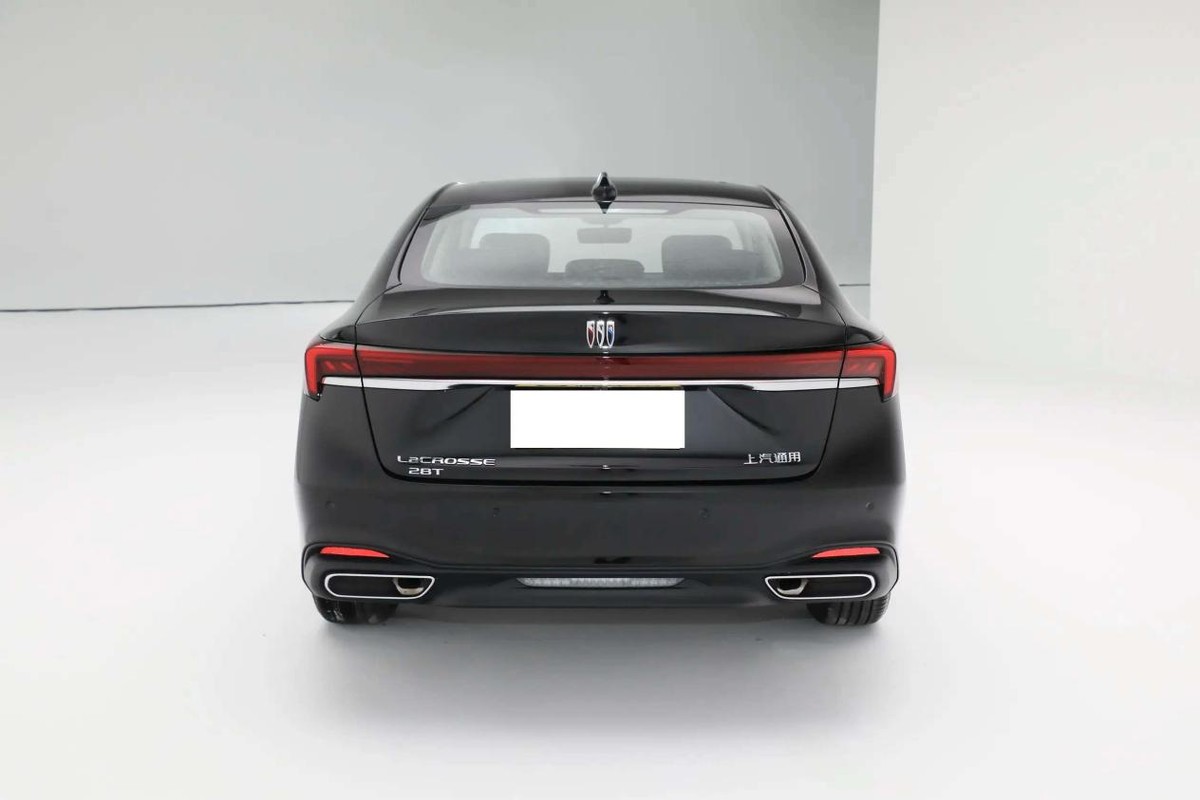 20万内中型轿车 丰田凯美瑞 别克君越_全新君越为什么大降价