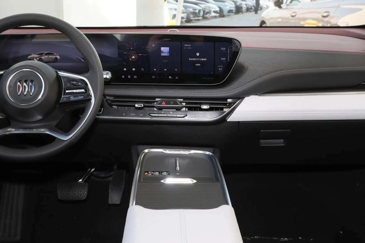 20万内中型轿车 丰田凯美瑞 别克君越_全新君越为什么大降价