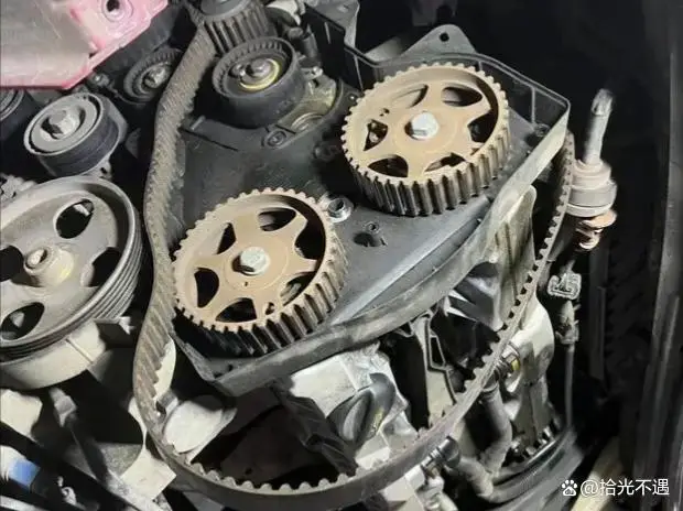 一、官方定调：正时皮带的更换周期，不是“凭感觉”