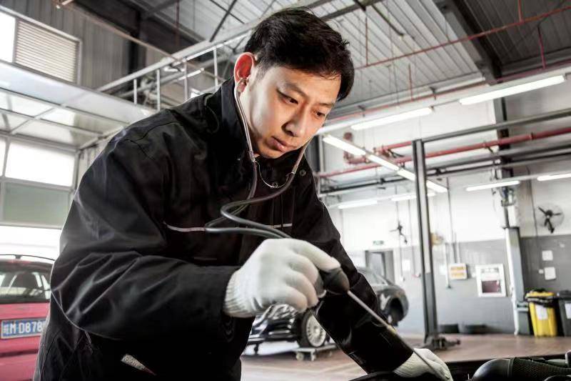 汽车电动化潮涌，汽修专家靳星经历“汽修之变”