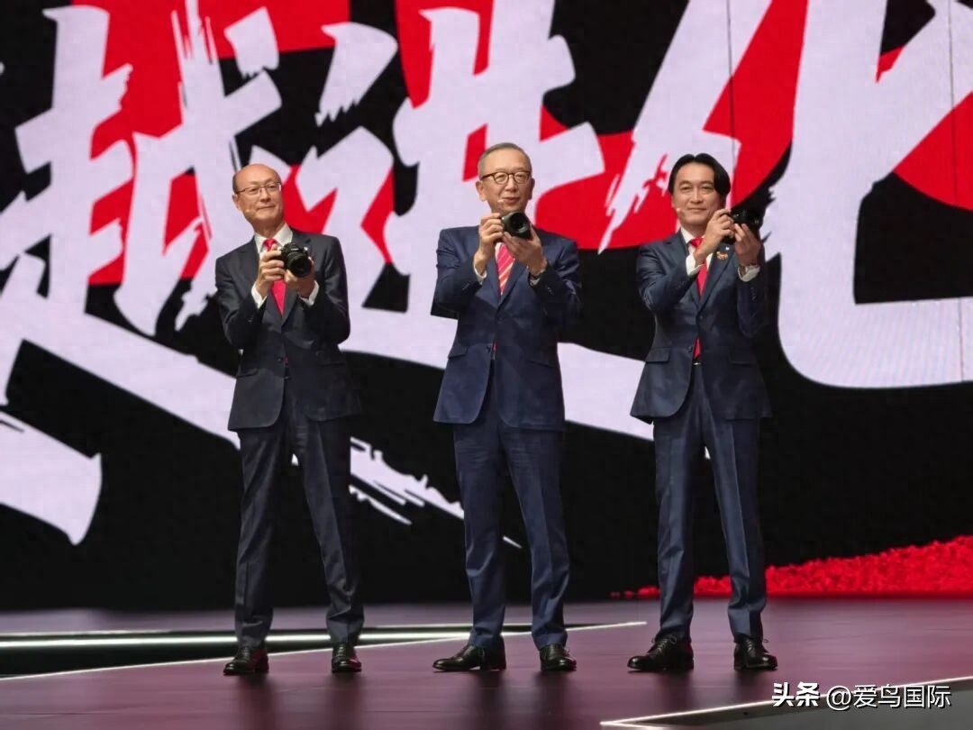 佳能媒体访谈：兼顾视频与照片需求、展望影像新黄金时代