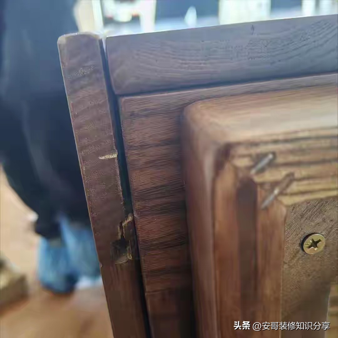 想买实木家具,选哪种实木好?材质、风格、价位全说透(图5) 如何选择合适的实木家具材质_松木家具 环保_实木家具避坑指南