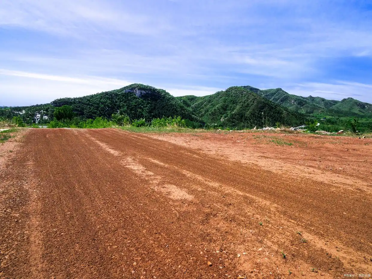 “农业税”将再次征收?15年后再被提及,与随意占用闲置土地有关?(图5) 农业税制_闲置撂荒土地利用政策_农业税取消后可能再次征收