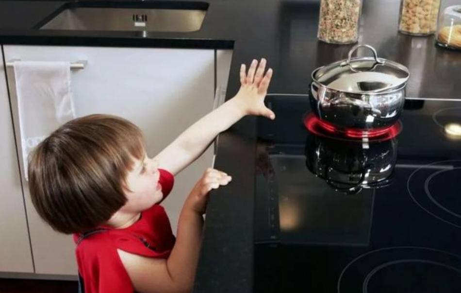 孩子油烫伤处理方法_油炸年货做法_火烫伤起泡怎么处理